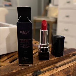 NIB Rouge Dior Couture Colour Lipstick. Satin 999. 1.5 g.